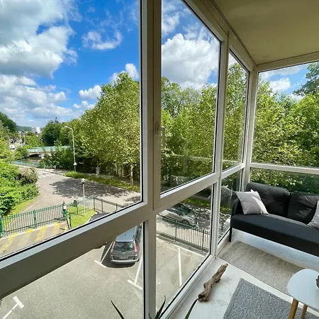 Appartement Avec Loggia Et Parking Prive Louviers Extérieur photo