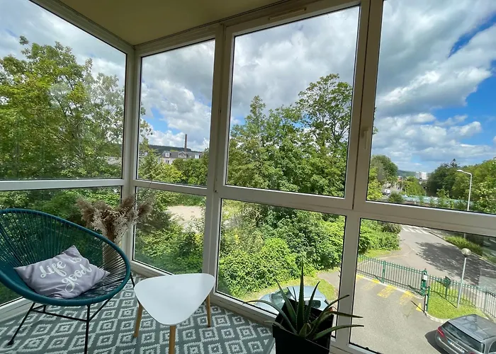Appartement Avec Loggia Et Parking Prive