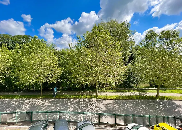 Appartement Avec Loggia Et Parking Prive